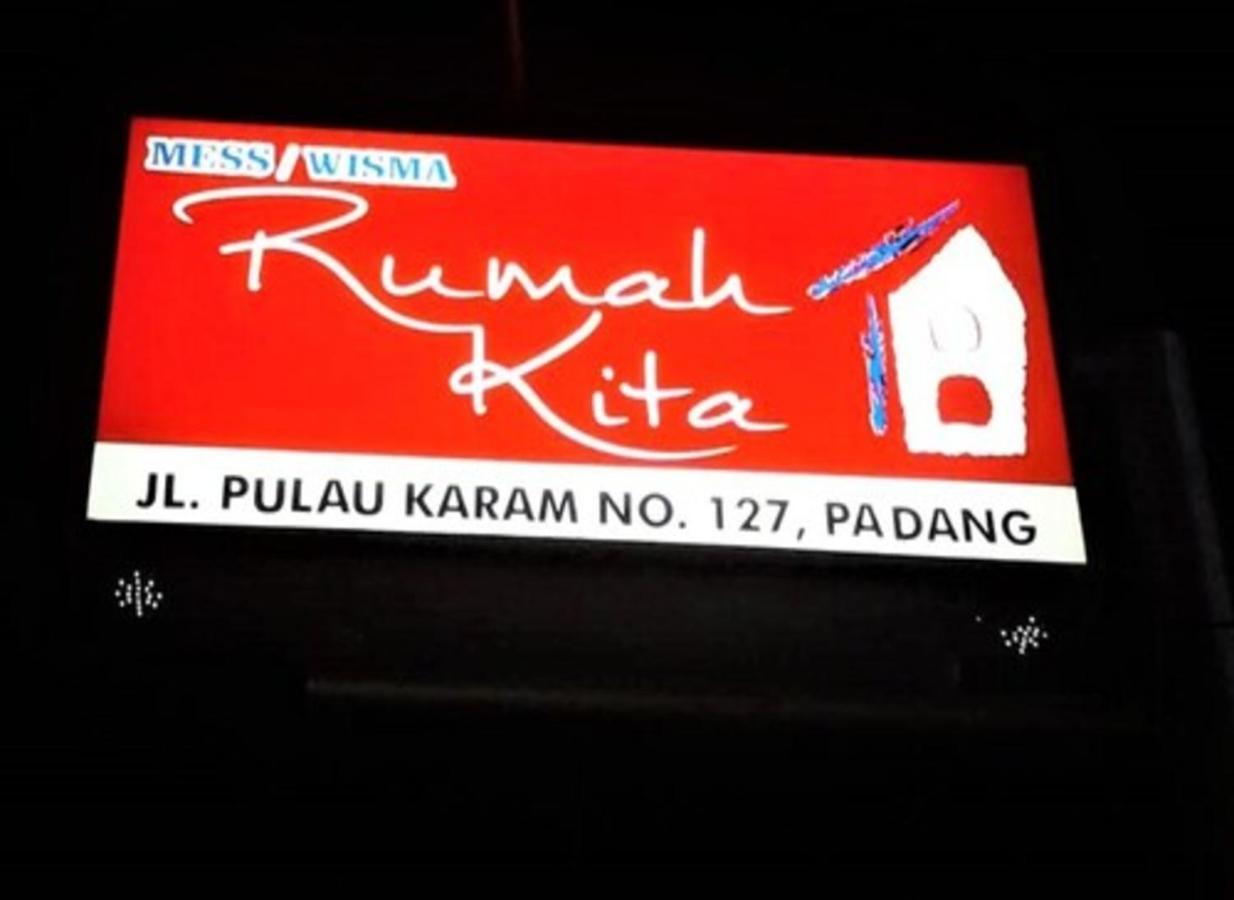 Rumah Kita Padang  Bagian luar foto