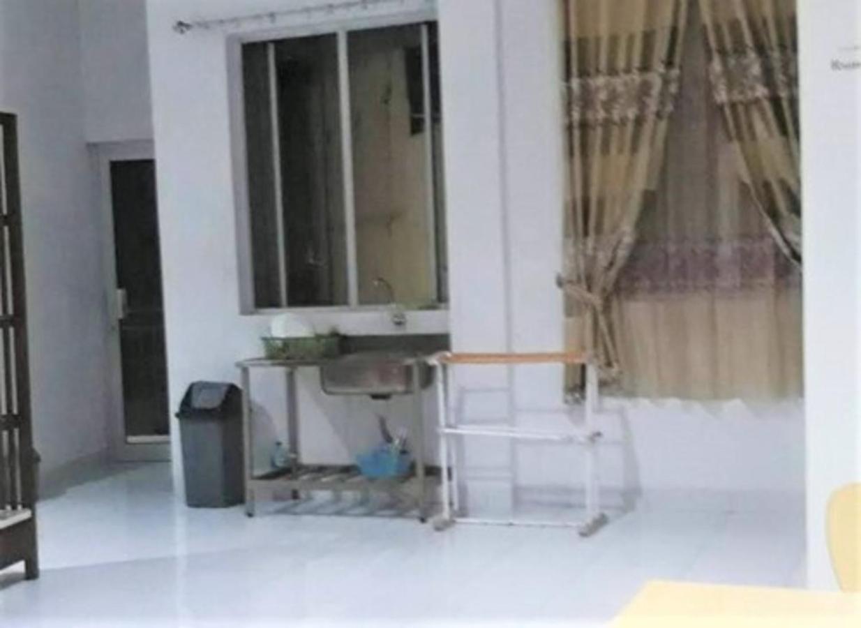 Rumah Kita Padang  Bagian luar foto