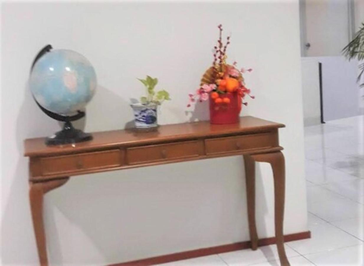 Rumah Kita Padang  Bagian luar foto