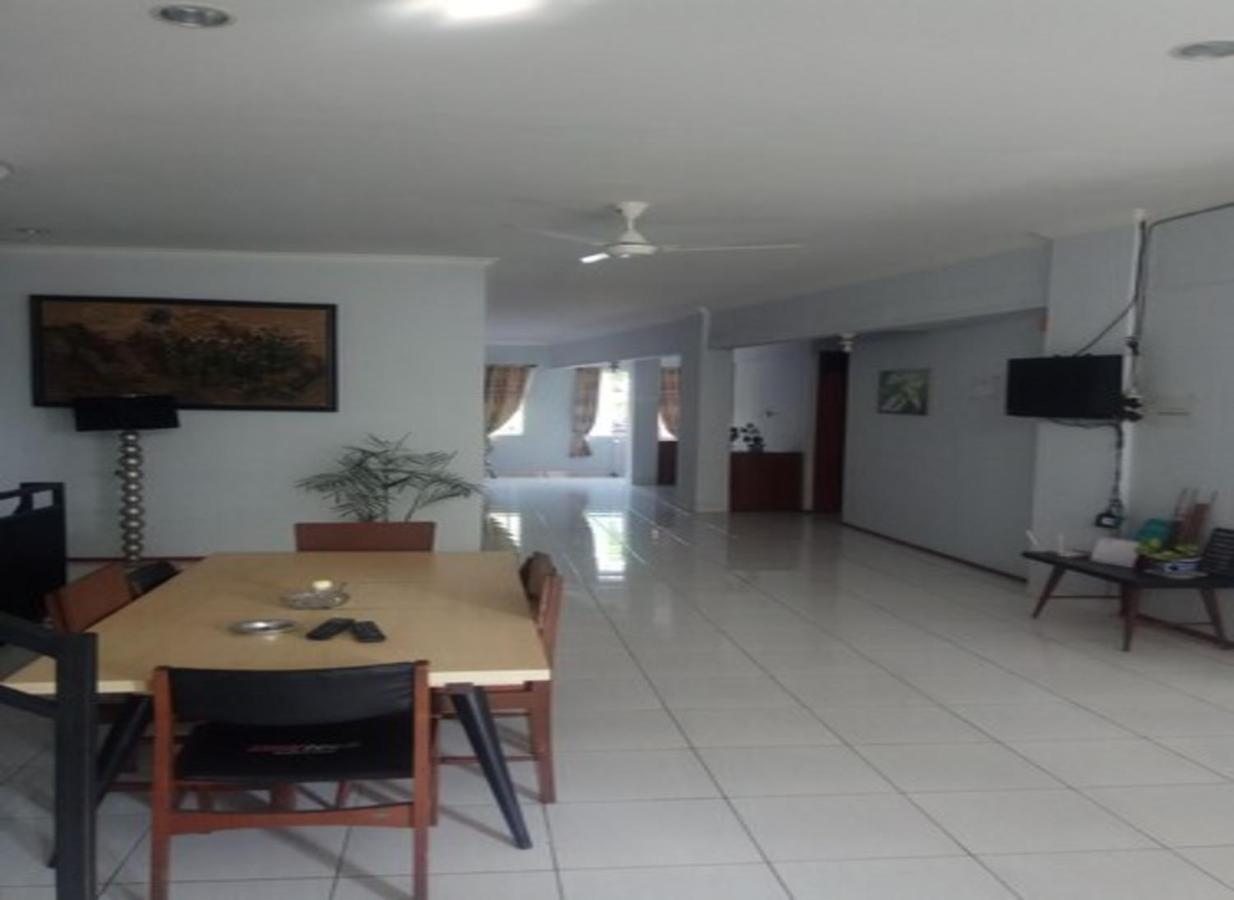 Rumah Kita Padang  Bagian luar foto